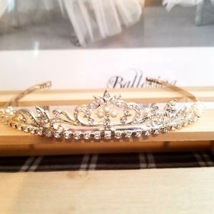 Tiara